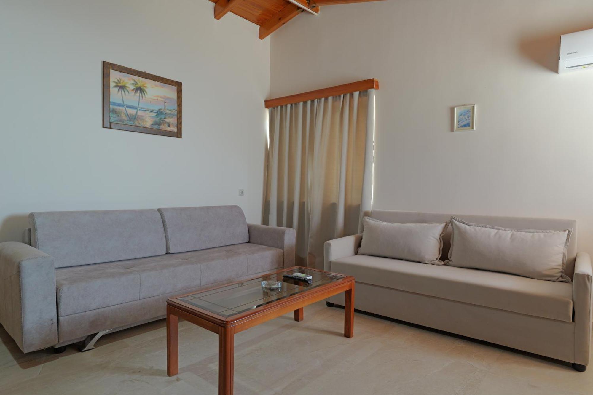 Arthur'S 4Apartments Borsh Ngoại thất bức ảnh