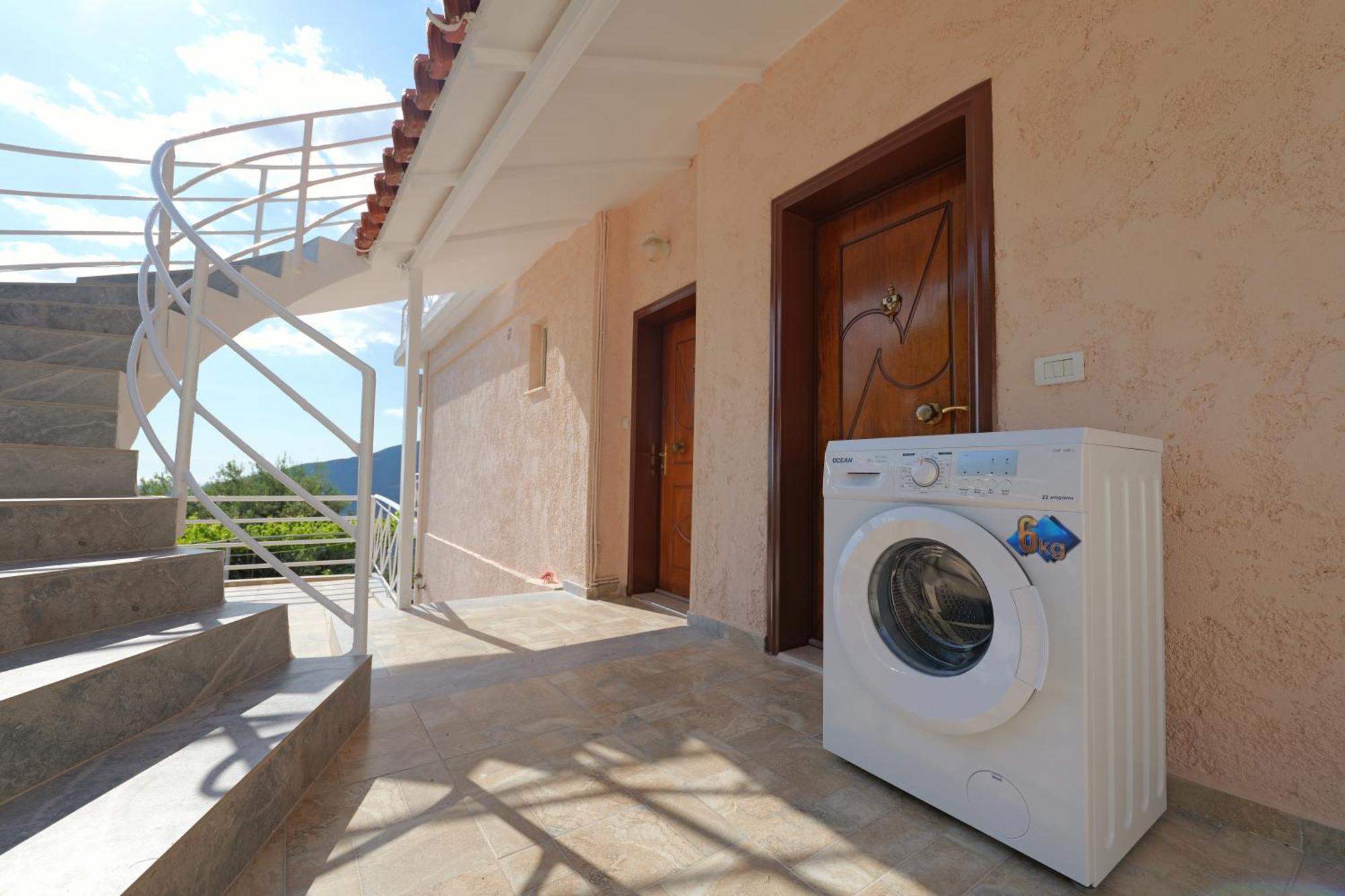 Arthur'S 4Apartments Borsh Ngoại thất bức ảnh