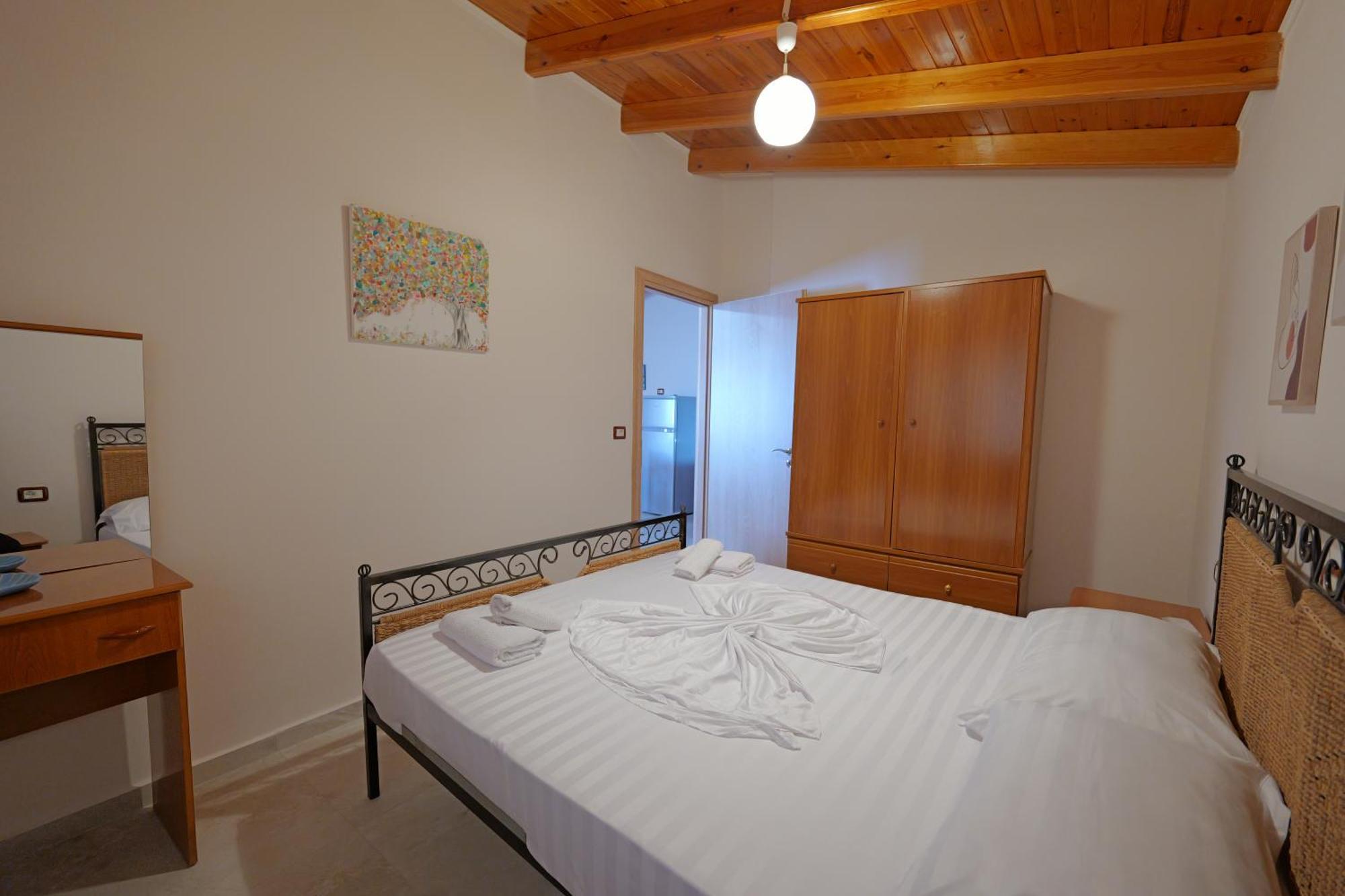Arthur'S 4Apartments Borsh Ngoại thất bức ảnh